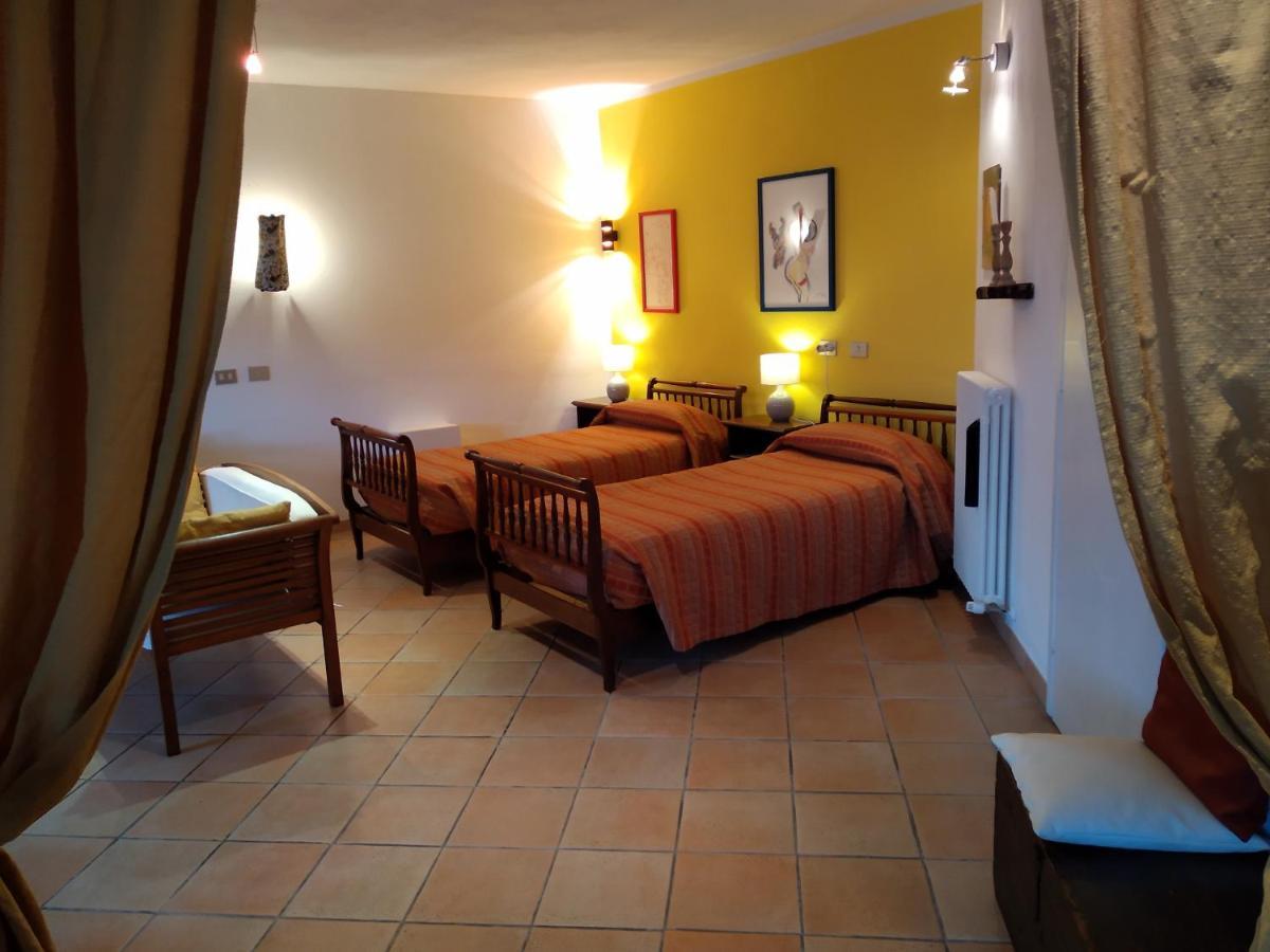 I Giochi Di Lupo Bed & Breakfast ปิอาโนโร ภายนอก รูปภาพ